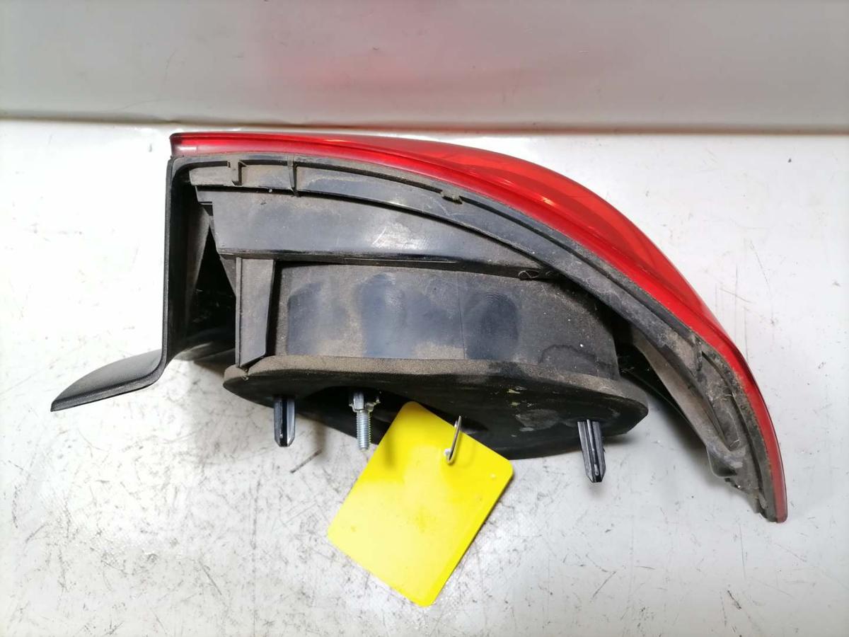 Renault Laguna 2 original R&uuml;cklicht R&uuml;ckleuchte Schlussleuchte aussen links Flie&szlig;heck Facelift Bj.2006